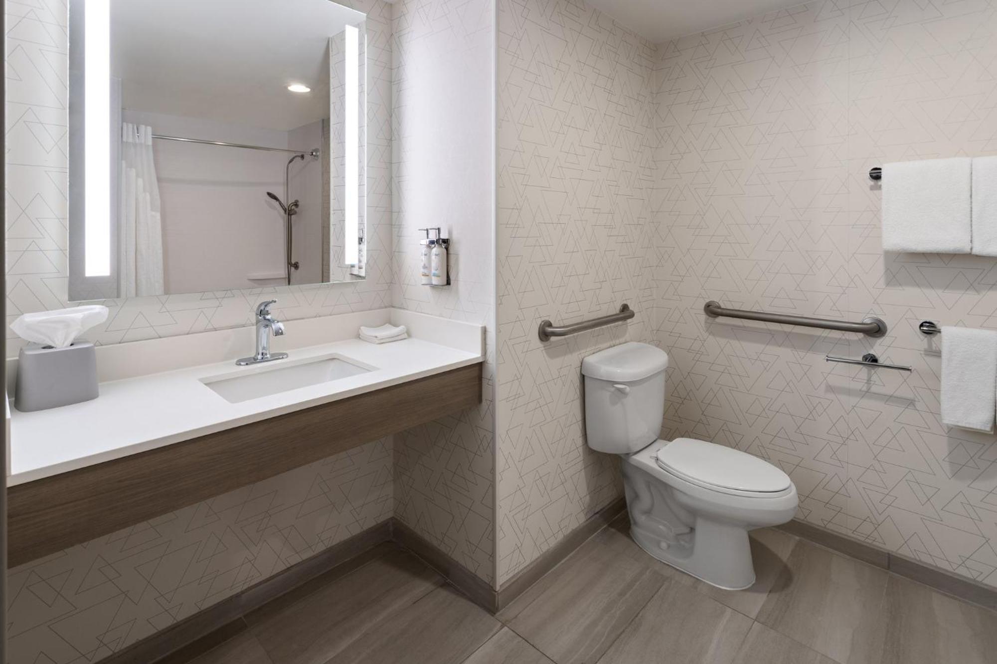 Holiday Inn Express Hotel & Suites Freeport By Ihg Luaran gambar