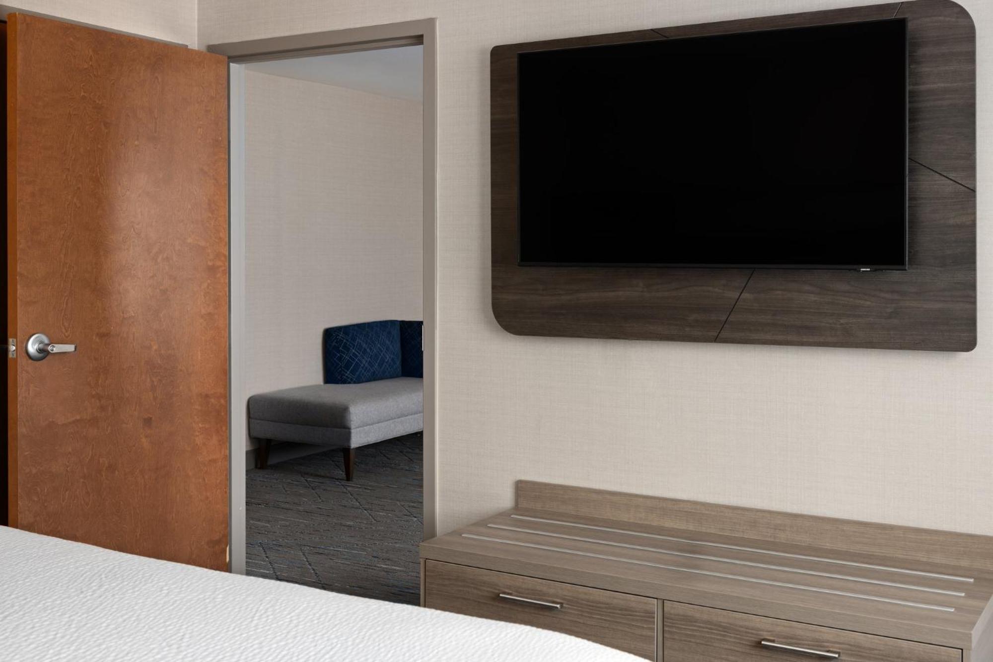 Holiday Inn Express Hotel & Suites Freeport By Ihg Luaran gambar